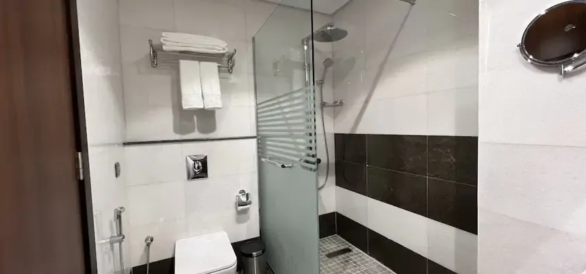 Zaha Taiba Hotel image